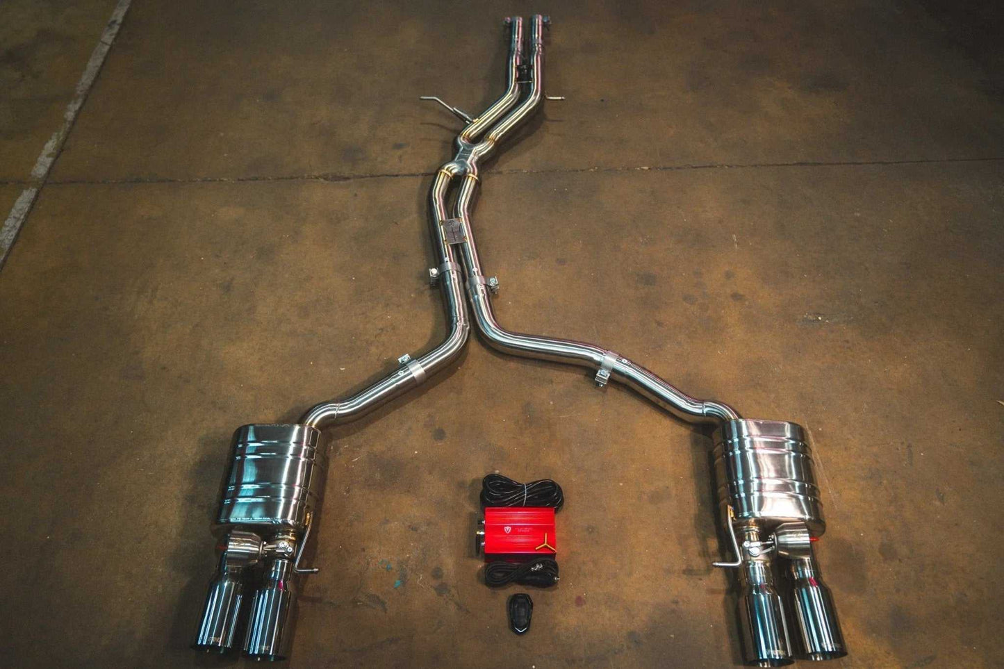 Audi B8 / B8.5 S4 / S5 كات باك كورساترونك الإلكتروني - Corsatronic Exhausts