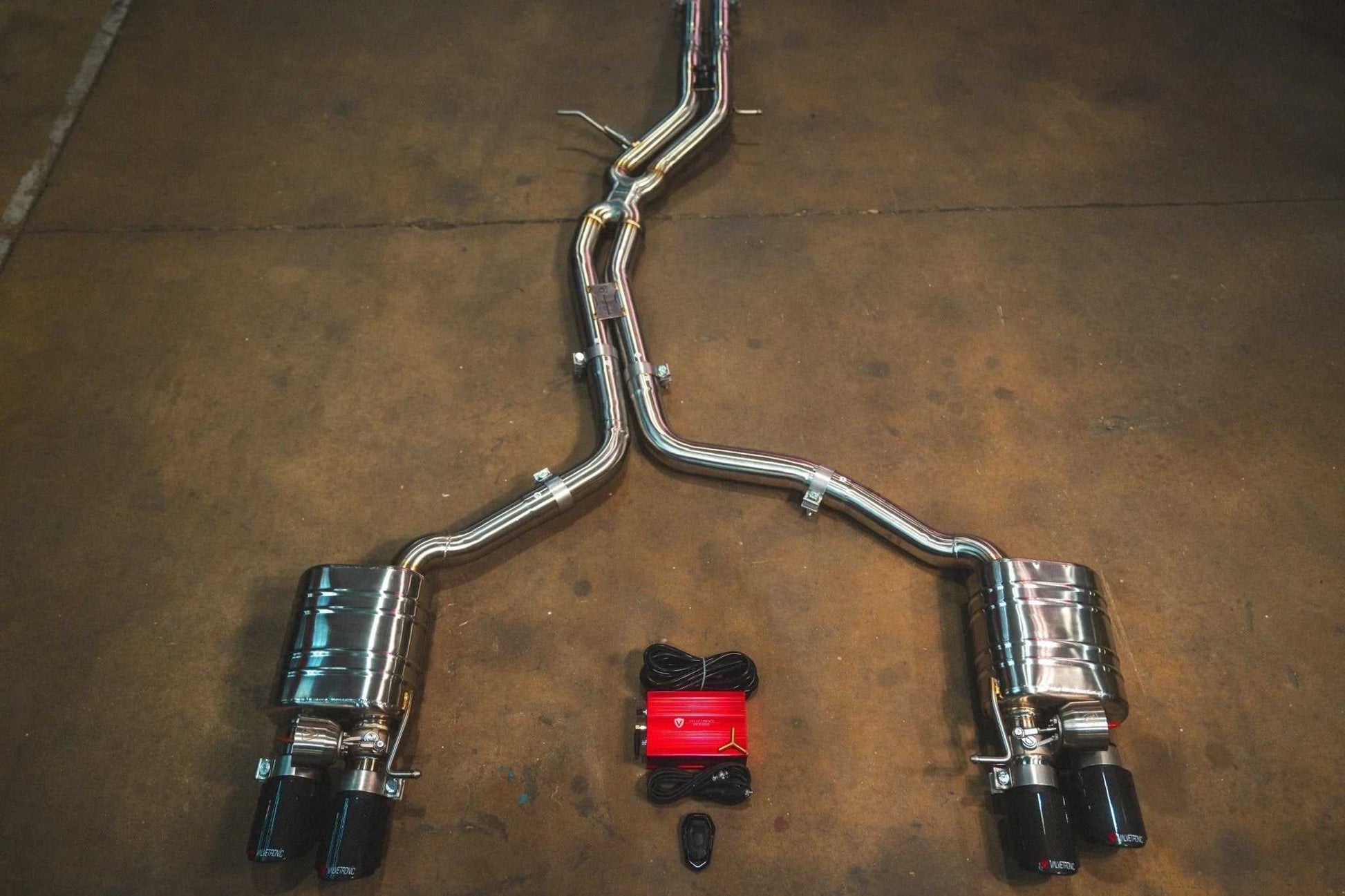 Audi B8 / B8.5 S4 / S5 كات باك كورساترونك الإلكتروني - Corsatronic Exhausts