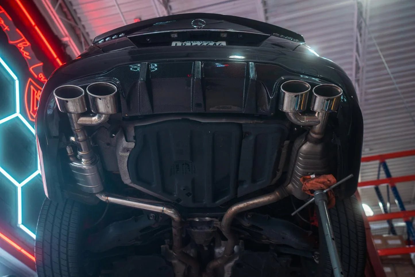 دبة كورسا الاصدار العريض مع كامل ملحقات التشغيل - Corsatronic Exhausts