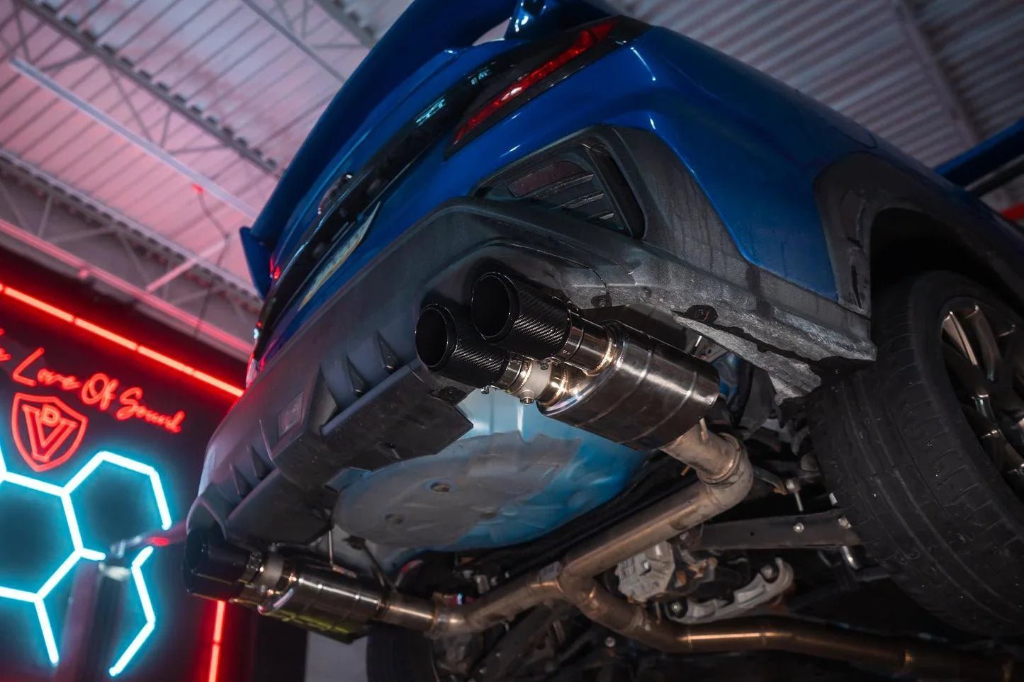 دبة كورسا الاصدار العريض مع كامل ملحقات التشغيل - Corsatronic Exhausts