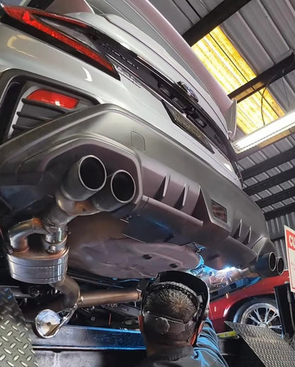 دبة كورسا الاصدار العريض مع كامل ملحقات التشغيل - Corsatronic Exhausts