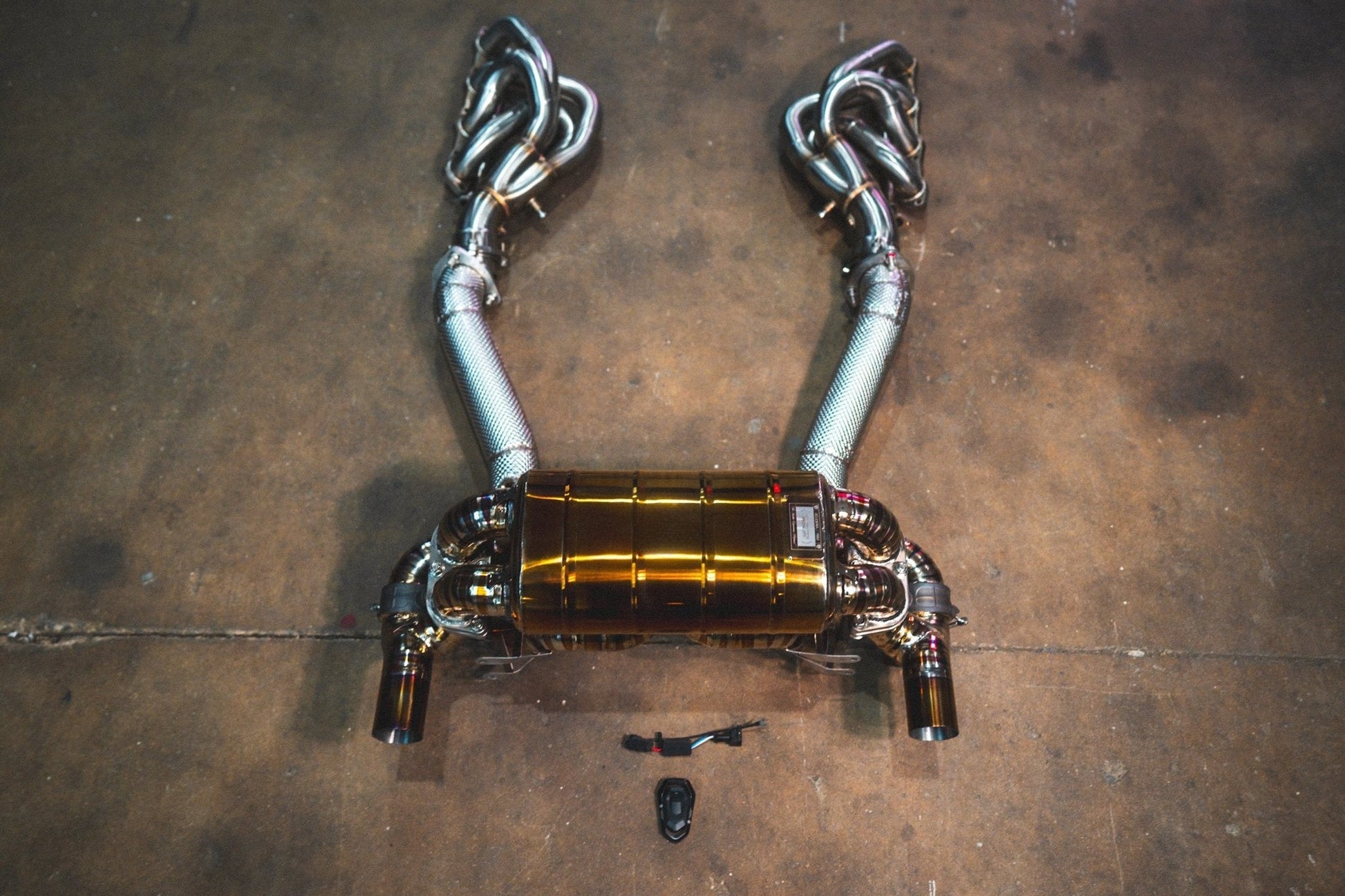 Ferrari F430 Scuderia / 16M نظام كورساترونك الإلكتروني - Corsatronic Exhausts