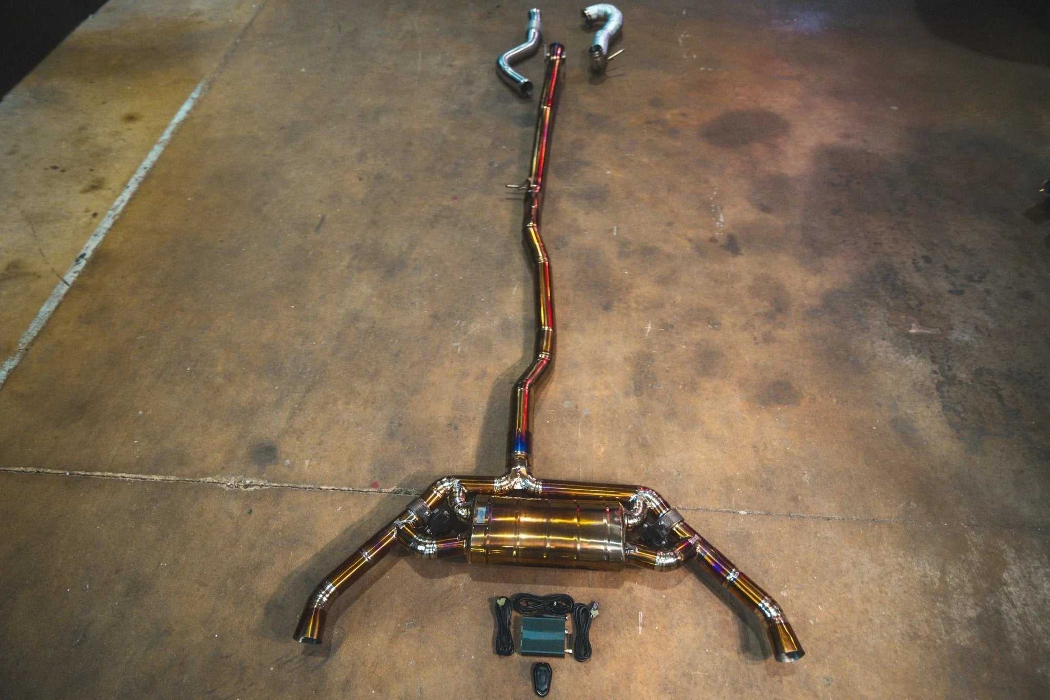 كات باك كورساترونك الإلكتروني Mercedes CLA45 - Corsatronic Exhausts