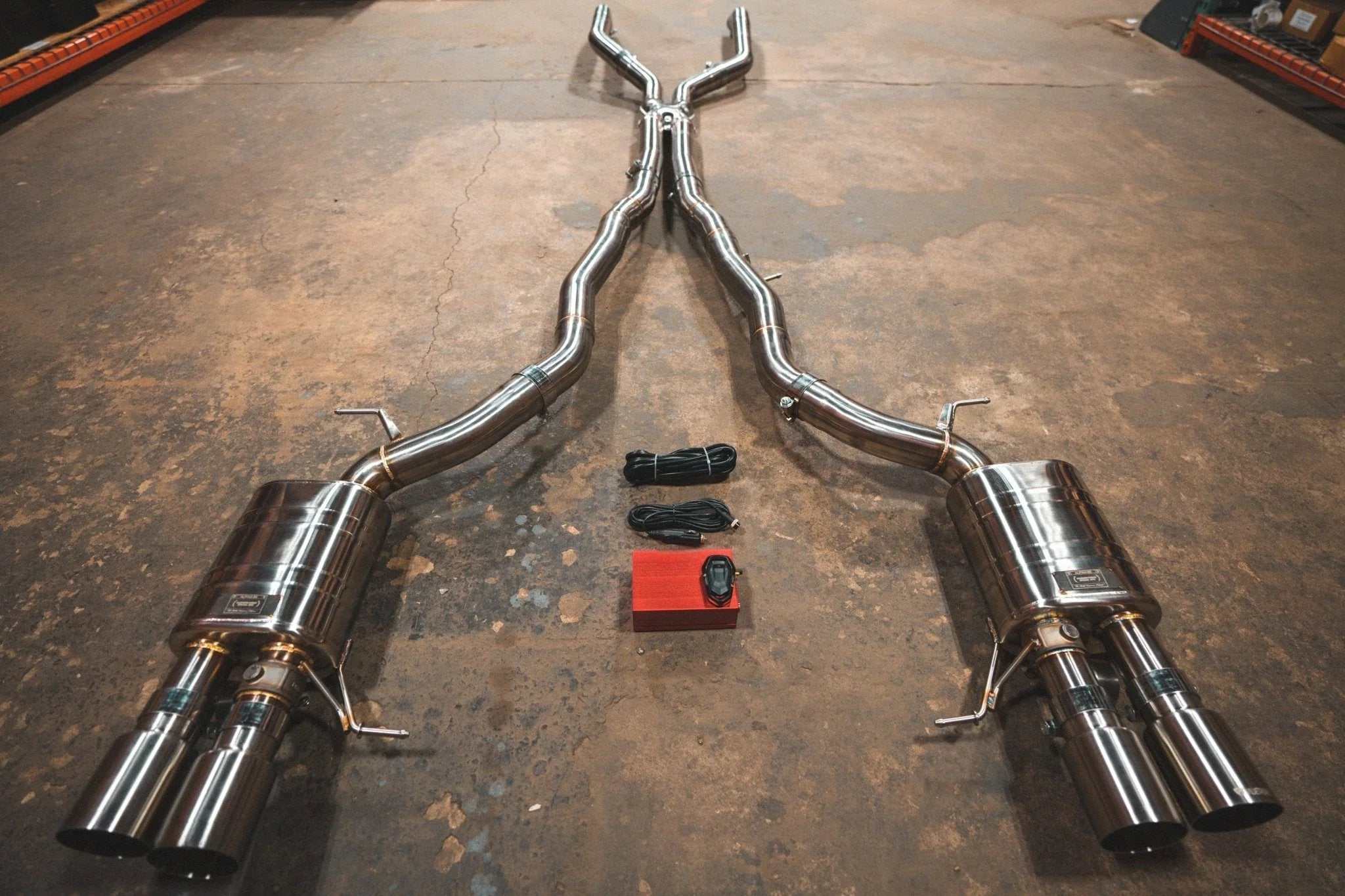كات باك كورساترونك BMW 550i - Corsatronic Exhausts