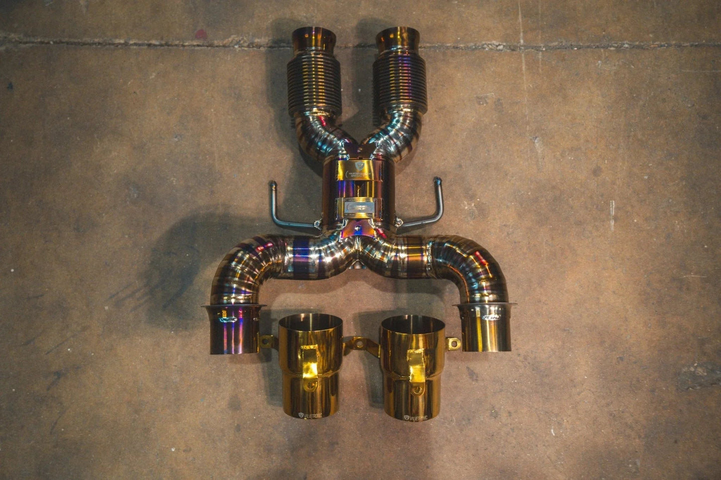 Mclaren Artura F1 نظام كورساترونك - Corsatronic Exhausts